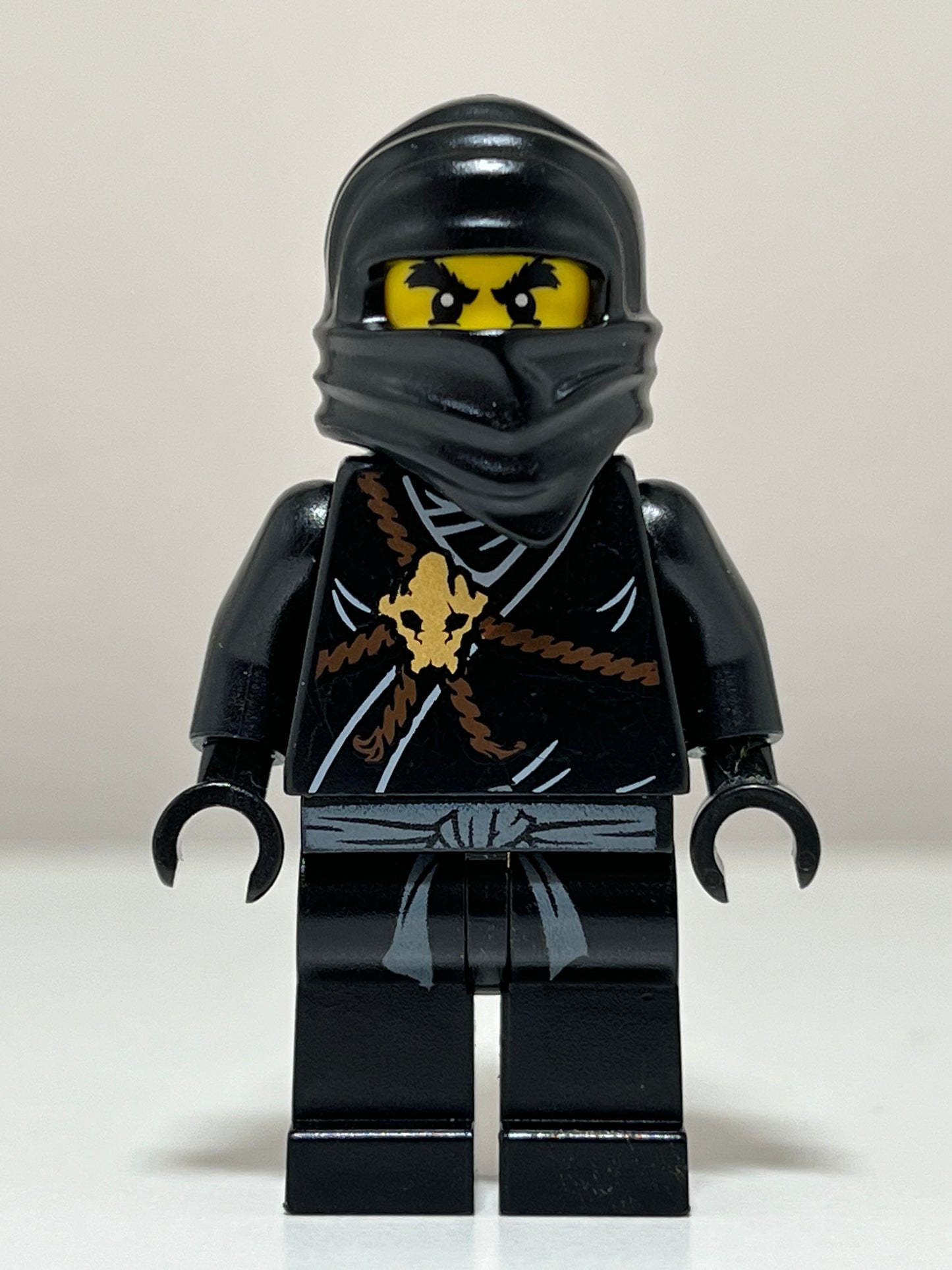 Cole - The Golden Weapons