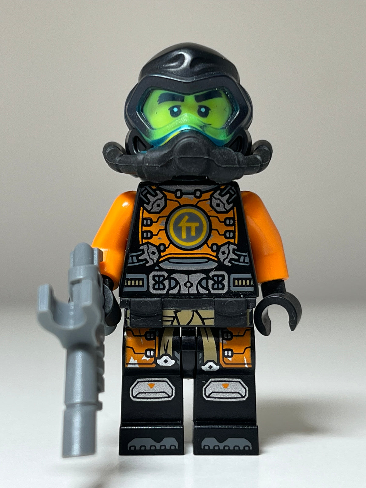 Scuba Cole