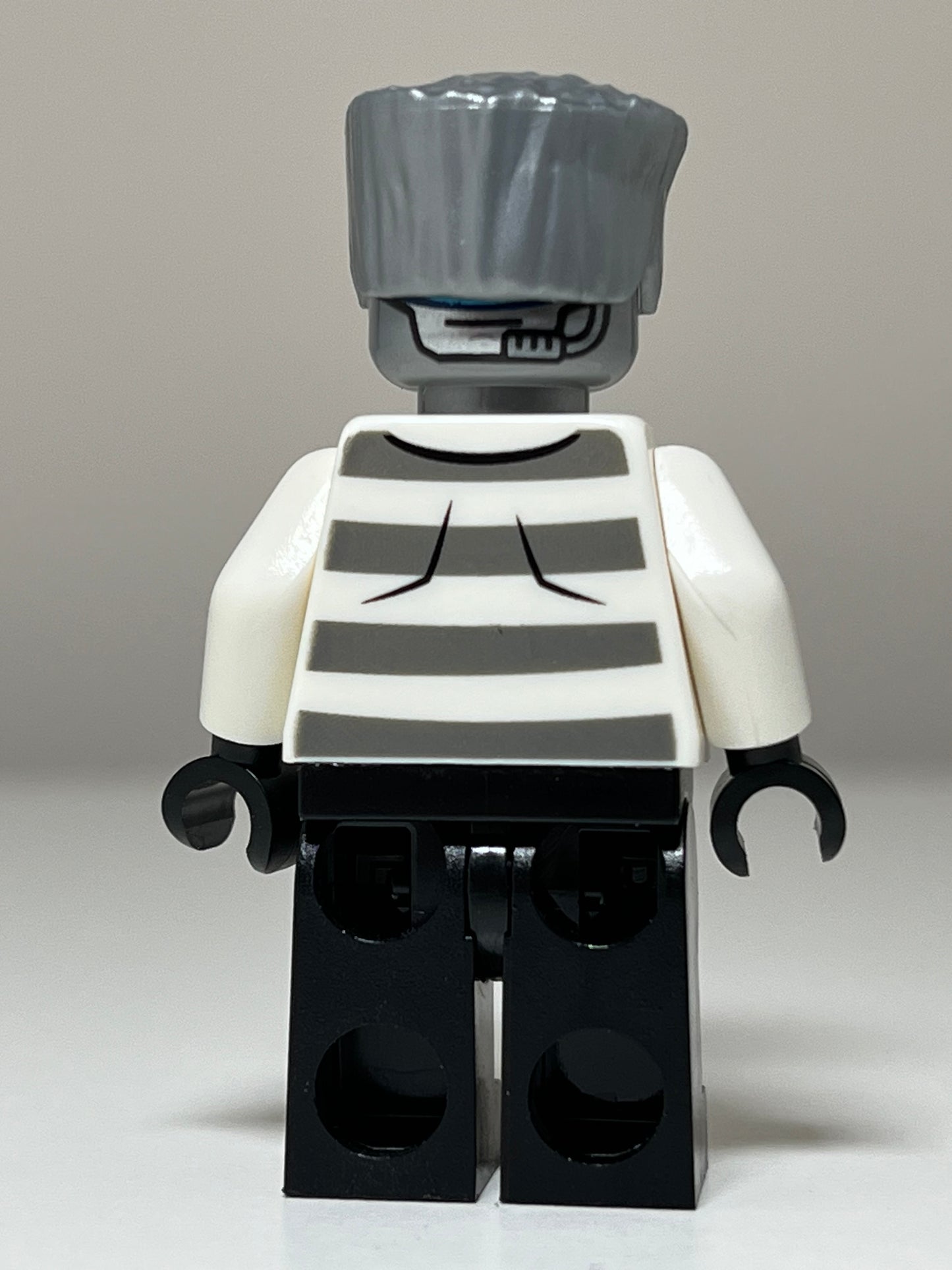 Zane - Prison outfit